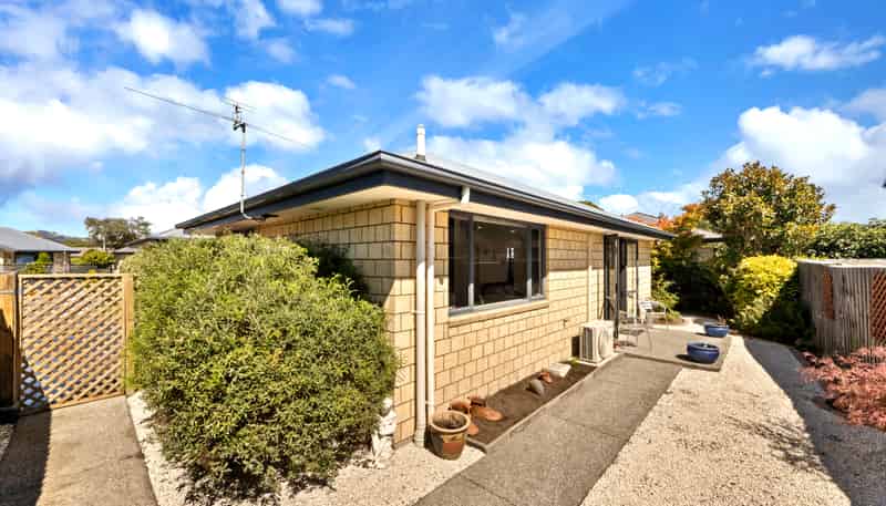 2A Ferndown Lane, Bromley