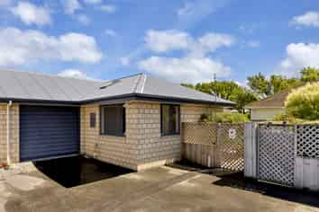 2A Ferndown Lane, Bromley