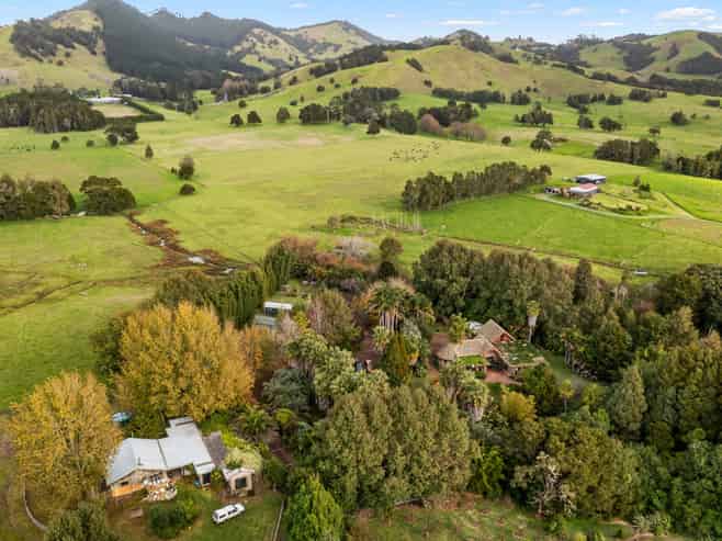 253 Tangihua Road, Maungakaramea