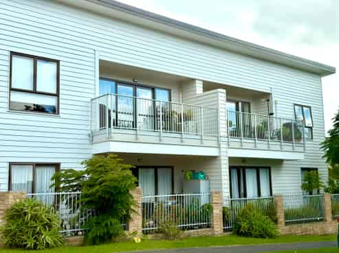 207/2 Gracechurch Drive, Flat Bush