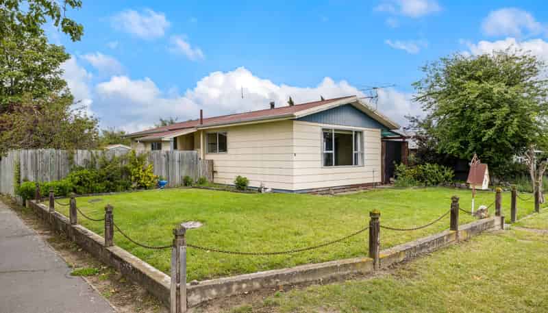2 Gilbert Street, Amberley