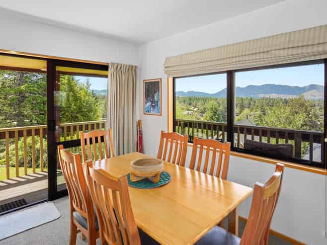 22 Chalet Crescent, Hanmer Springs