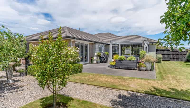 59 Armstrong Avenue, Carterton