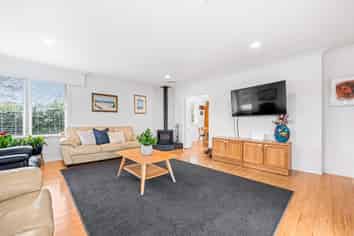3 Ashdown Way, Silverstream