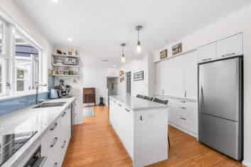 3 Ashdown Way, Silverstream