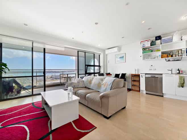 1308/18 Beach Road, Auckland Central