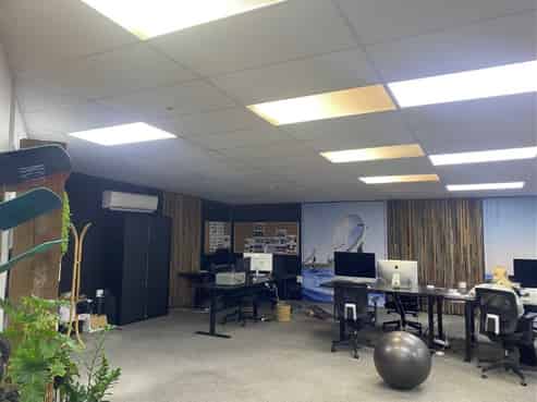Quality Albany Office/Warehouse