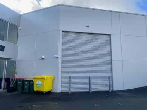 Quality Albany Office/Warehouse