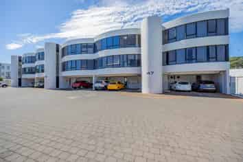 4/47 Tamaki Drive, Mission Bay