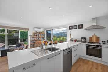 53 Mount Street, Nelson South