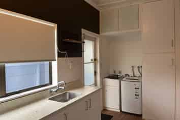 20 Norfolk Cresent , Otaki Beach