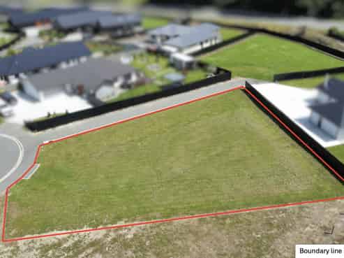 33 Franks Place, Outram