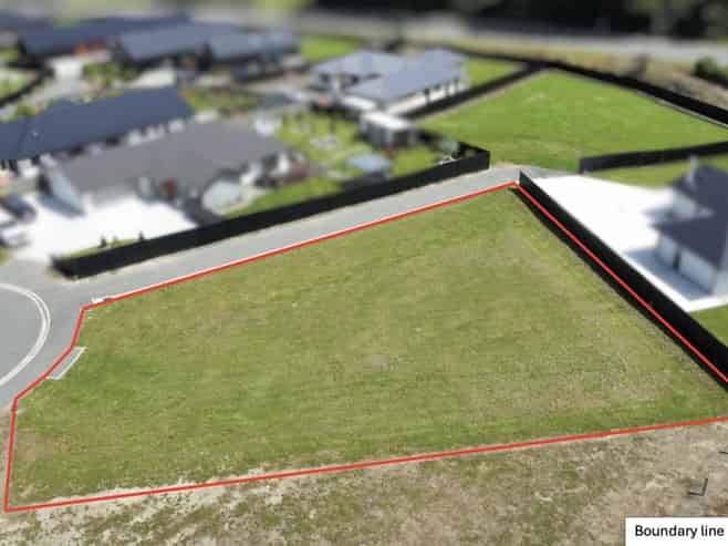 33 Franks Place, Outram