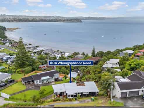 1104 Whangaparaoa Road, Tindalls Beach