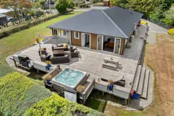 63 Black Beech Street, Birchville