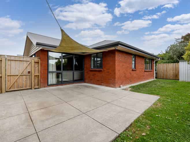 110a Church Street, West End