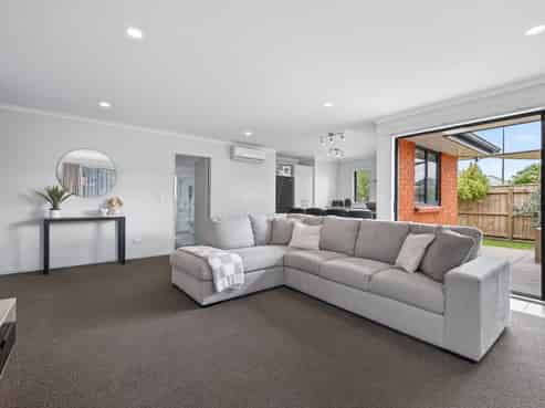 110a Church Street, West End