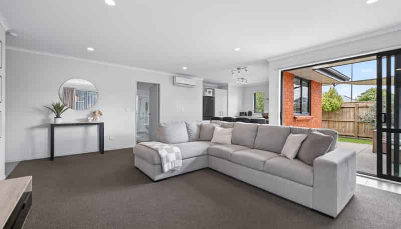 110a Church Street, West End