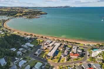 7A and B Davis Crescent, Paihia