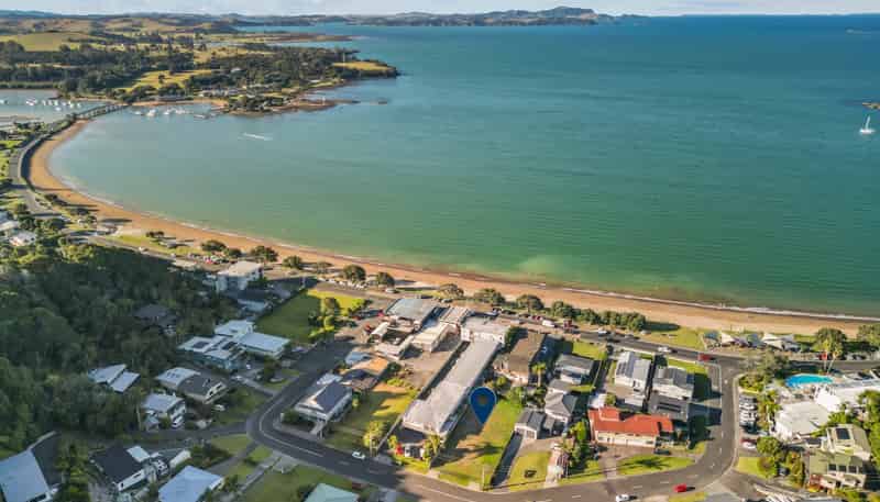 7A and B Davis Crescent, Paihia