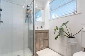 6a Liston Street, Northcote