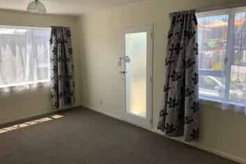 1/6 Cockburn Street, Kilbirnie