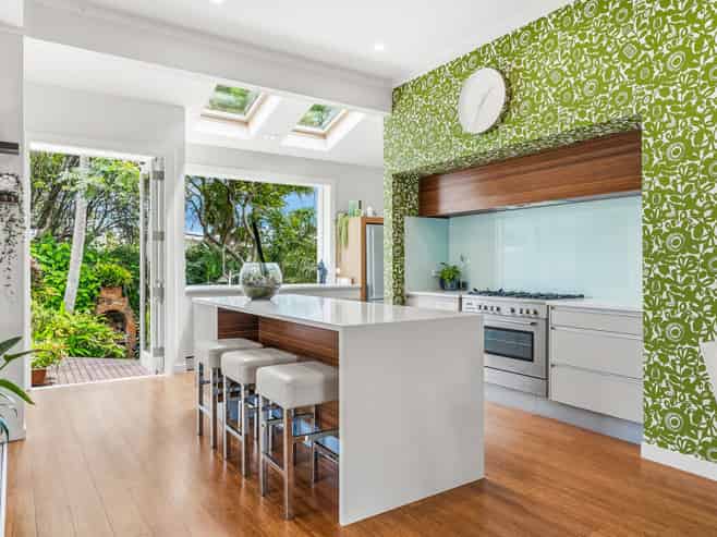 1/9A Regent Street, Devonport