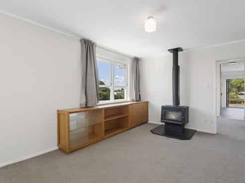 51 Pandora Avenue, Sunnybrook