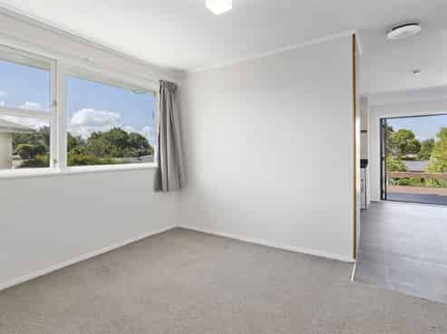 51 Pandora Avenue, Sunnybrook