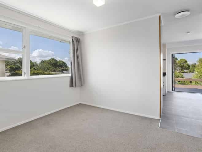 51 Pandora Avenue, Sunnybrook