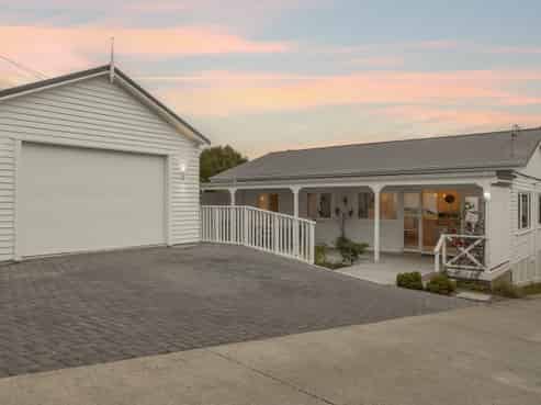 5 East Avenue, Manly