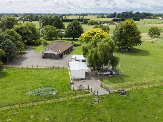 512 Milson Line, Newbury