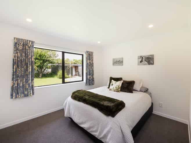 512 Milson Line, Newbury