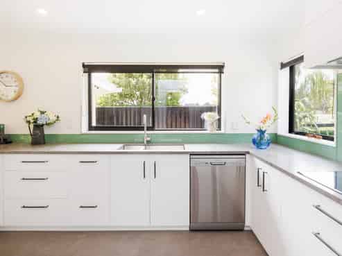 512 Milson Line, Newbury