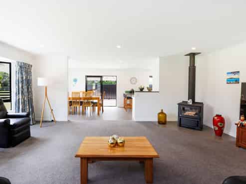 512 Milson Line, Newbury