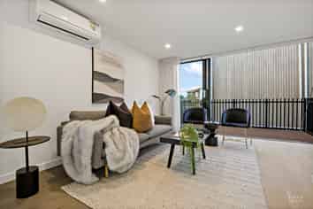 4/98 Walker Road, Point Chevalier