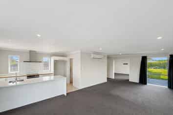 3 Lloyds Cl, Rolleston