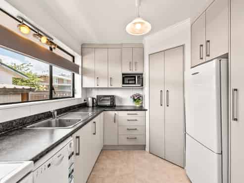 28A Exchange Street, Ebdentown