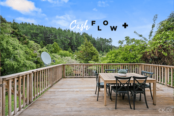 15 Elmslie Road, Pinehaven