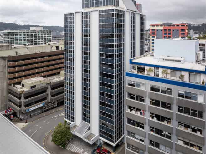 Excellent Office Floor with Good Outlook