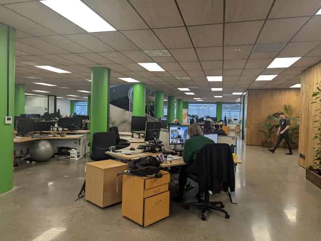 Large Floor on Willis | Great Value