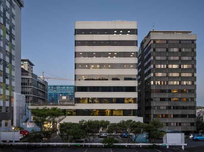 Large Floor on Willis | Great Value