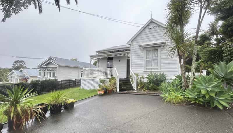 64 Larchwood Ave, Westmere