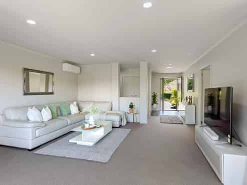 9 Angus Way, PARAPARAUMU