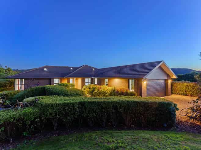 9 Angus Way, PARAPARAUMU