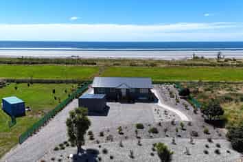 22 Elley Drive, Carters Beach