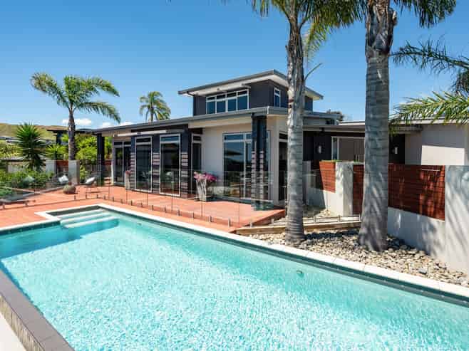 8 Pinnacle Place, Wakatu