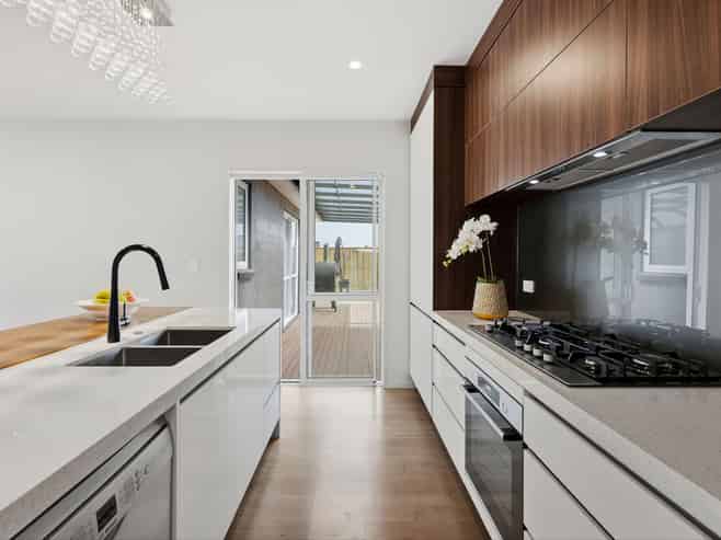 19 Horsefields Drive, Flat Bush