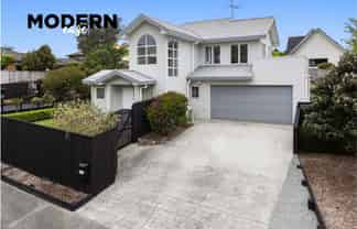 80 Redvers Drive, Belmont