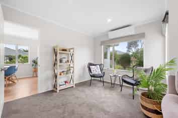 80 Redvers Drive, Belmont